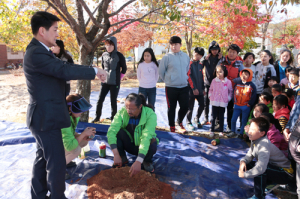 서상초, 자연은 우리가 지킨다! EM 흙공 제작 및 하천 정화활동