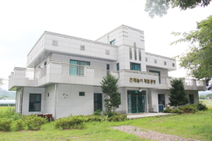이외수 선생 함양 안의에 터 잡는다