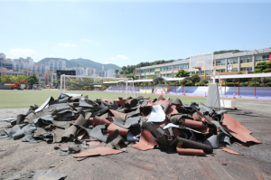 경남교육청, 중금속 함유 운동장 우레탄 철거