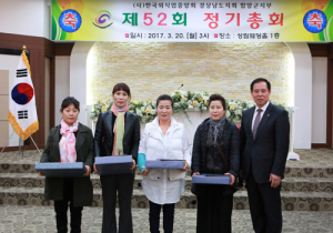 불안정한 경기 슬기롭게 극복해 외식업계를 살리자