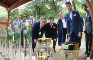 김재현산림청장 함양군 산양삼 채종포 방문