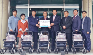 함양 안의농협 독거노인 위한 실버카 기탁 