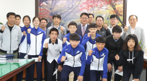 함양군, 전국소년체전 출전 선수단 초청 격려