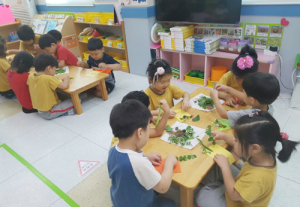 뜨거운 여름 속 “찾아가는 유아숲교육”으로 인기 만점!