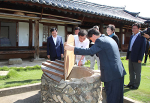 이낙연 국무총리, 하계휴가 함양 관광지 방문