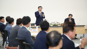 고향이 좋다, 재외 함양군 향우회 산삼&물레방아골 축제장 찾아 