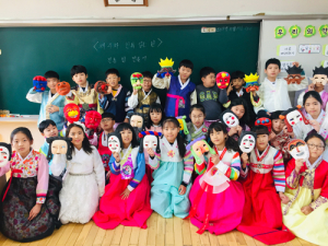 전통문화의 멋과 얼을 지켜요