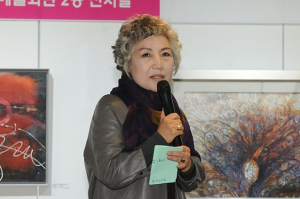 강혜련 작가 전시작품 함양문예회관·문화원에 기증