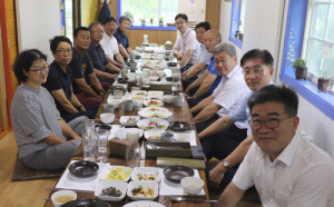 의정참여실천단, 군의원들과 첫 상견례