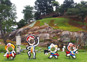 함양군, 산삼축제 가족숲길 일원 초화류 10만본 식재