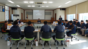 함양군선관위, 읍·면 이장회의 이용 선거법 안내 교육 실시