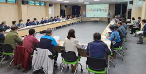 함양군, “밤에도 마을회관은 치매등대지기 불 밝혀”