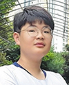 권력은 독이 든 성배, 정치는 살얼음판 위 썰매 경주