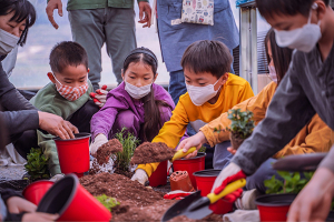 금반초, ‘랑랑(학교랑 마을이랑) 살림터’ 꽃 심기 체험활동