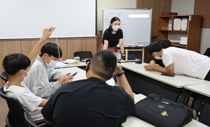 직접 찍은 영상으로 편집도 직접 한다, 청소년영상제작단 교육