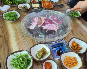 <함양숙(宿) 함양식(食) - 3> 마천흑돼지촌식육식당