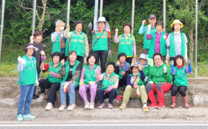 새마을운동함양군지회, 함양IC 입구 환경정화 활동 펼쳐