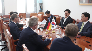 김태호 외교통일위원장, 독일 의원 대표단 면담