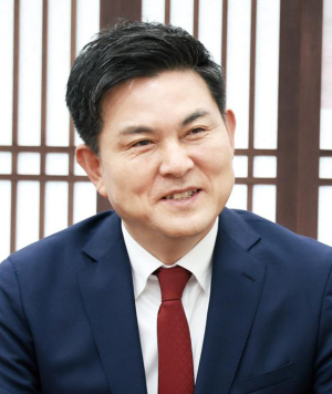 김태호 의원, 경남 양산을 출마 요청 수락