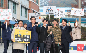 진병영 함양군수, 2024년 수능 고사장 찾아 수험생 격려