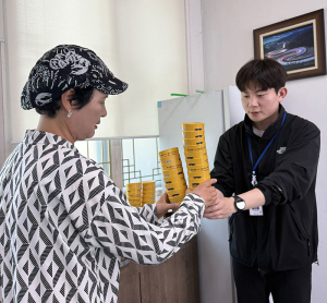 함양경찰서, ‘학교폭력 예방 QR코드 컵홀더’ 배부로 홍보 강화