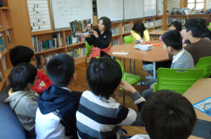 엄마가 읽어주는 책은 귀에 쏙쏙