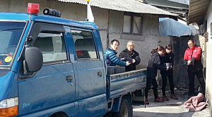 따뜻한 사랑 연탄에 실어 보낸 차한규 차한규 前교장