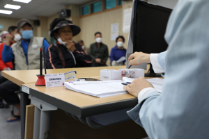‘긴급재난지원금’ 함양 상권 활기 돌아
