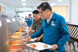 함양군, 을지연습 ‘비상식량 급식 체험’
