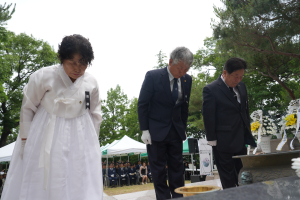 제70회 현충일 추념식 엄숙히 거행…“숭고한 희생, 잊지 않겠습니다”