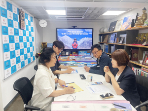 엄홍길 대장, ‘오르GO 함양’ 홍보 협력 방안 논의